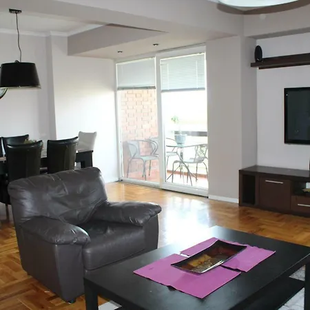 Modern Spacious In Central Appartement *
